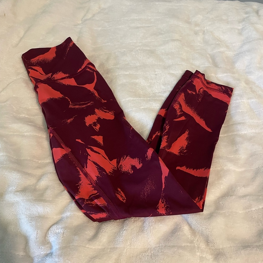Lululemon Wunder Under H-R Tight 25" Flower
Pop Poppy Coral Deep Ruby Women's